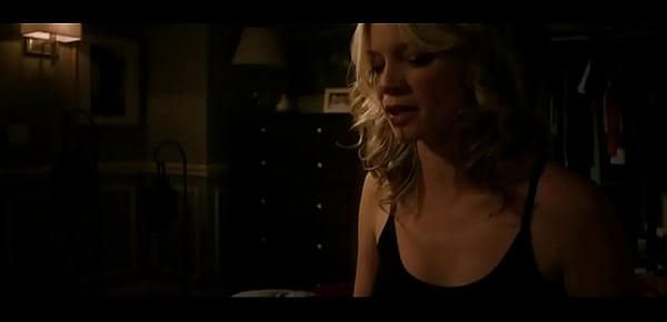  Amy Smart in Justified